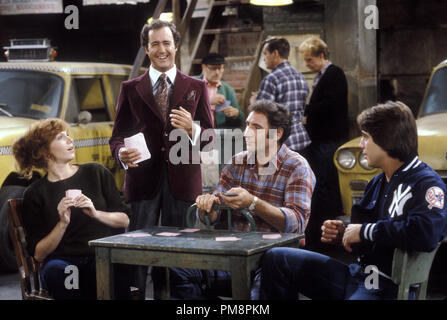 Studio Publicity Still from 'Taxi' Marilu Henner, Andy Kaufman, Judd Hirsch, Tony Danza circa 1981   All Rights Reserved   File Reference # 31713051THA  For Editorial Use Only Stock Photo