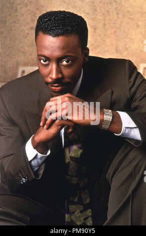 Film still or Publicity still from 'The Arsenio Hall Show' Arsenio Hall 1991 All Rights Reserved   File Reference # 31527018THA  For Editorial Use Only Stock Photo