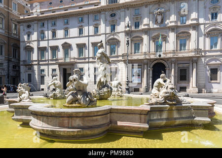 Fontana del Moro, Piazza Navona, Rome, Italy Stock Photo