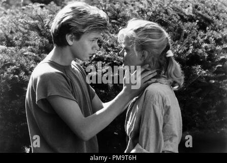 Studio Publicity Still from 'Running on Empty' River Phoenix, Martha Plimpton © 1988 Warner  All Rights Reserved   File Reference # 31694113THA  For Editorial Use Only Stock Photo