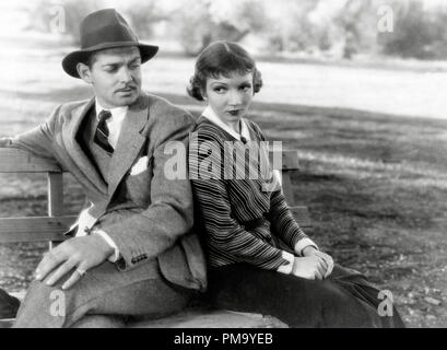 Studio Publicity Still: 'It Happened One Night' Clark Gable, Claudette Colbert 1934 Columbia   File Reference # 31780 109THA Stock Photo