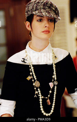 The Devil Wears Prada Anne Hathaway 2006 Twentieth Century Fox Photo credit: Barry Wetcher Stock Photo