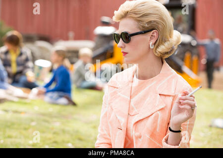 January Jones as Betty Francis - Mad Men   Seaosn 7, Episode 3 - Photo Credit: Justina Mintz/AMC Stock Photo