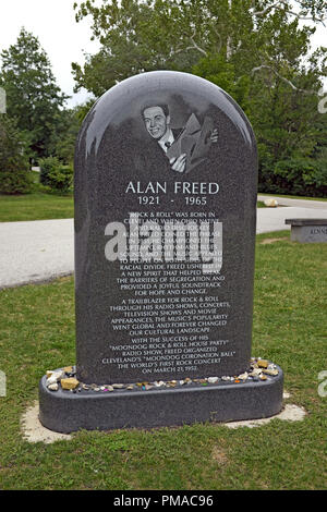 Cleveland disc jockey Alan Freed, who coined the phrase 'rock 'n