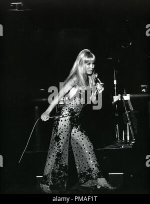 Barbara Eden singing on stage, circa 1968 © JRC /The Hollywood Archive ...