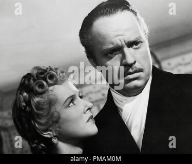 Ruth Warrick, Orson Welles, 'Citizen Kane' (1941) RKO Radio Pictures   File Reference # 33300 819THA Stock Photo