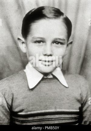 An 8 year old James Dean, 1939 File Reference # 33371 492THA Stock Photo