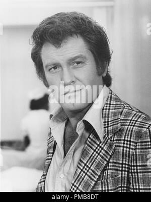 POLICE WOMAN (TV) EARL HOLLIMAN, ANGIE DICKINSON POW 014 Stock Photo ...