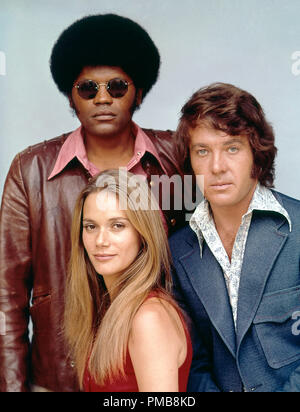 THE MOD SQUAD (TV) CLARENCE WILLIAMS III, PEGGY LIPTON, MICHAEL COLE ...