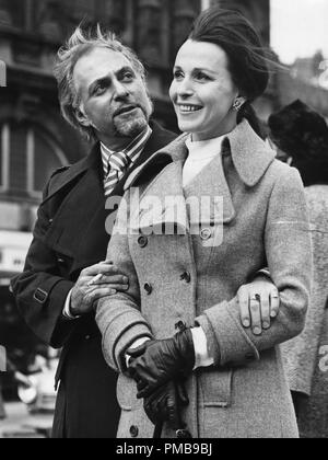 Hillard Elkins, Claire Bloom, 1970 © JRC /The Hollywood Archive - All Rights Reserved File Reference # 32557 652THA Stock Photo