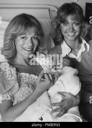 Olivia Newton-John with her sister Rona Hall at the birth of her nephew, 1974 File Reference # 32557 888THA Stock Photo