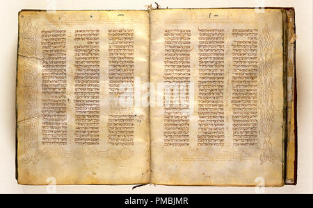 Spanish Bible with Masorah. Date/Period: 13th century (before 1287). Manuscript. Handwritten on parchment; brown ink; square Sephardic script Handwritten on parchment; brown ink; square Sephardic script. Author: UNKNOWN. Stock Photo