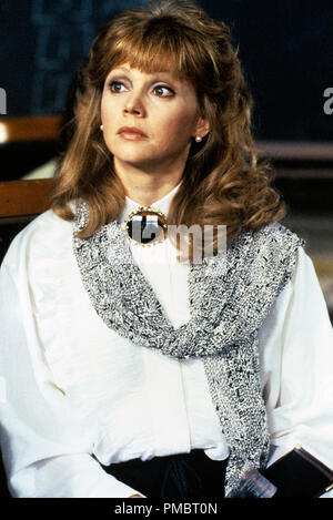 Studio Publicity Still from "Outrageous Fortune" Shelley Long, Bette