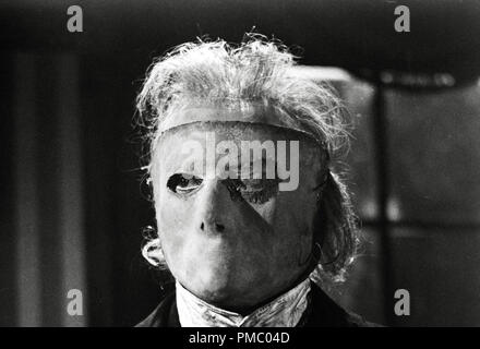 Herbert Lom, 'The Phantom of the Opera' 1962 Hammer Film Productions. Directed by Terence Fisher  File Reference # 33480 725THA Stock Photo