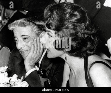 MARIA CALLAS with Aristotle Onassis in back seat of their car Stock ...