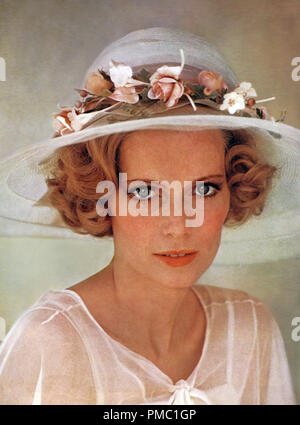 Mia Farrow,  'The Great Gatsby' (1974) Paramount Pictures    File Reference # 33595 481THA Stock Photo