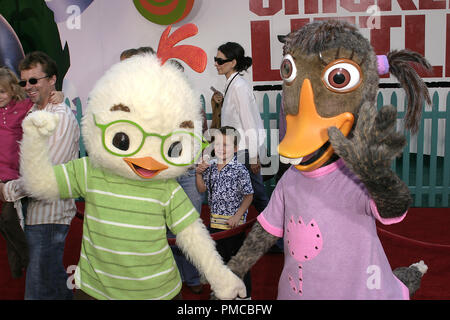 'Chicken Little' (Premiere) Chicken Little and The Ugly Duckling 10-30-2005 / El Capitan Theater / Hollywood, CA / Walt Disney Pictures / Photo by Joseph Martinez / PictureLux  File Reference # 22520 0059-picturelux  For Editorial Use Only - All Rights Reserved Stock Photo