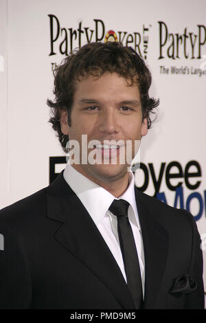 Employee of the Month (Premiere) Dane Cook 09-19-2006 / Mann's Chinese Theater / Hollywood, CA / Lionsgate / Photo by Joseph Martinez / PictureLux  File Reference # 22821 0069PLX  For Editorial Use Only -  All Rights Reserved Stock Photo