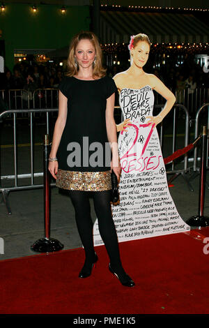 judy greer in 27 dresses Greatest Rom-Com Best Friend, Judy Greer, Writes a Happy Ending for Casey from 27 Dresses