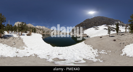 360 degree panoramic view of Lone Pine Lake, Mount Whitney Trail