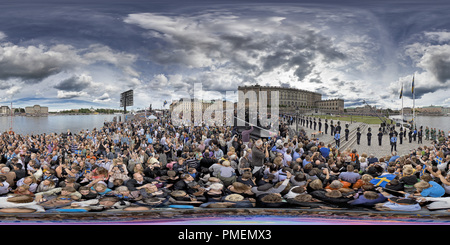 360 degree panoramic view of Royal wedding 19 of June 2010 in Stockholm