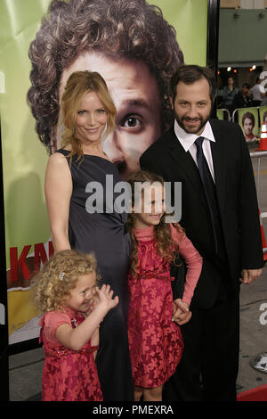 Photo: Judd Apatow and daughters attend the This Is 40 premiere in Los  Angeles - LAP2012121243 