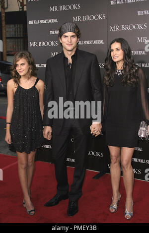 Mr. Brooks (Premiere)  Tallulah Belle Willis, Ashton Kutcher, Demi Moore 5-22-2007 / Grauman's Chinese Theater / Hollywood, CA / MGM / © Joseph Martinez / Picturelux - All Rights Reserved  File Reference # 23085 0055PLX   For Editorial Use Only -  All Rights Reserved Stock Photo