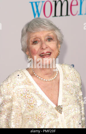 "The Women" Premiere Celeste Holm 9-4-2008 / Mann Village Theater / Los