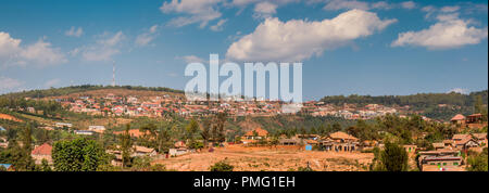 View of the hilly horizon in Nyamirambo, an outlying part of Kigali, Rwanda Stock Photo