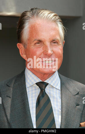 George Hamilton celebrates his 70th Birthday at the Hollywood Chamber of Commerce ceremony to honor him with the 2,388th Star on the Hollywood Walk of Fame on Hollywood Boulevard in Hollywood, CA, August 12, 2009.  Photo by Joseph Martinez/Picturelux File Reference # 30058 23PLX   For Editorial Use Only -  All Rights Reserved Stock Photo