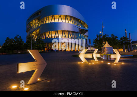 Stuttgart, Germany - September 07, 2018: Mercedes Benz Museum at night. It's an automobile museum that covers the history of Mercedes-Ben. The excepti Stock Photo