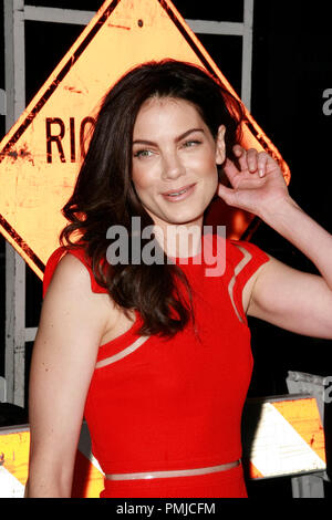 Michelle Monaghan at the Premiere of Warner Brothers Pictures' "Due