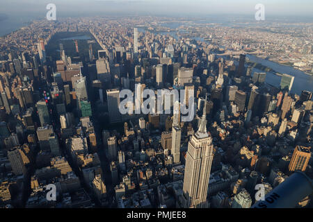 Aerial view of New York City's Empire State Building in the United States (Photo: Vanessa Carvalho / Brazil Photo Press) Stock Photo