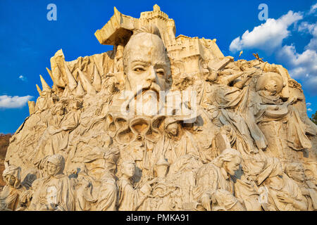 Guanajuato, Mexico-April 11, 2017: Cervantes monument near the entrance to the old Guanajuato historic city dedicated to Don Quixote, Sancho Panza and Stock Photo