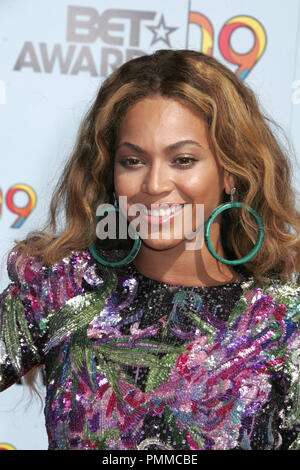 Beyonce at the BET Awards 2009 at the Shrine Auditorium in Los Angeles ...