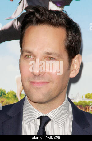 Paul Rudd at arrivals for WANDERLUST Premiere, Village Theatre in ...