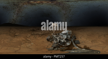 360 degree panoramic view of Mars Panorama - Curiosity rover: Martian night