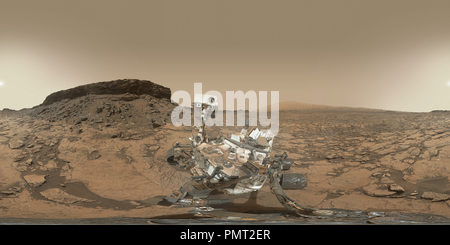 360 degree panoramic view of Mars Panorama - Curiosity rover: Martian solar day 1463