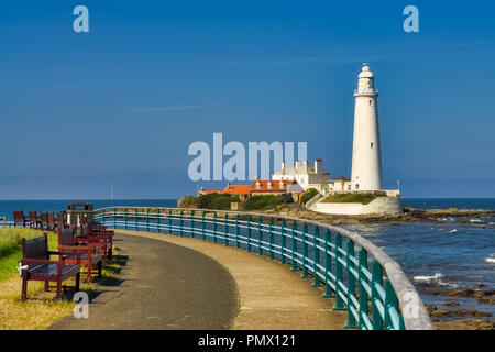 The promenade at Whitley Bay with St Mary's lighthouse. Stock Photo