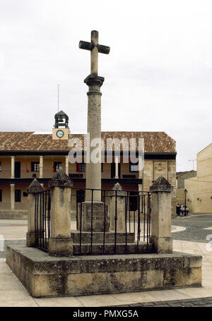 Francisco Jimenez de Cisneros (1436-1517). Spanish cardinal, Grand Inquisitor and regent of Spain. Memorial monument located in the main square of Torrelaguna. Province of Madrid. Spain. Stock Photo