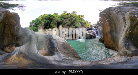 360 degree panoramic view of Ba Ho Falls 5