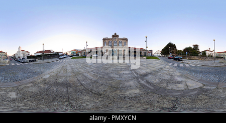 360 degree panoramic view of Railway Station Statue