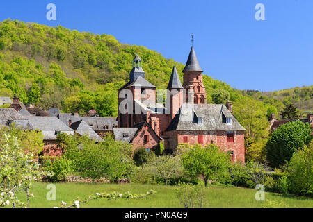 France, Correze, Dordogne Valley, Collonges la Rouge, labelled Les Plus Beaux Villages de France (The Most Beautiful Villages of France), village buil Stock Photo