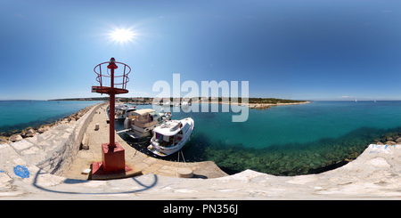 360 degree panoramic view of Port Mul - view from pier