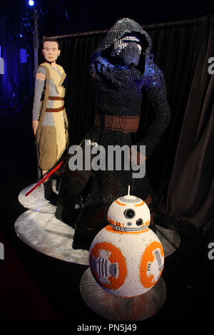 Atmosphere  12/14/2015 'Star Wars The Force Awakens' Premiere held at the Dolby Theatre in Hollywood, CA Photo by Kazuki Hirata / HNW / PictureLux Stock Photo