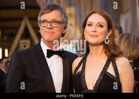 Todd Haynes and Julianne Moore arrive at The 88th Oscars® at the Dolby® Theatre in Hollywood, CA on Sunday, February 28, 2016.  File Reference # 32854 421THA  For Editorial Use Only -  All Rights Reserved Stock Photo