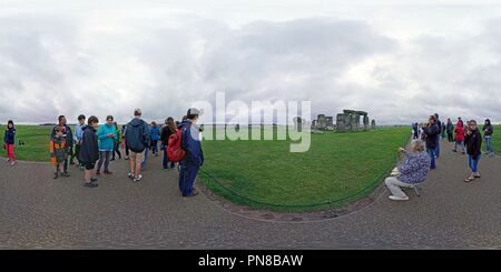 360 degree panoramic view of Stonehenge, View 1