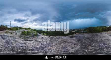 360 degree panoramic view of Khao Hin Lek Fai