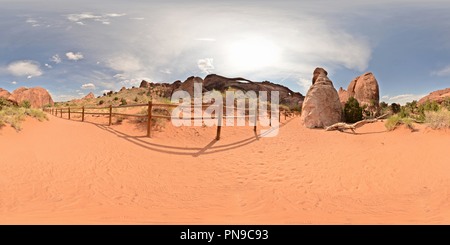360 degree panoramic view of Devils Garden Trailhead, view at Landscape Arch