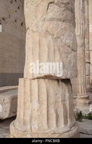 Close-up view of the ancient doric column in Parthenon on Acropolis Hill at night in Athens, Greece Stock Photo